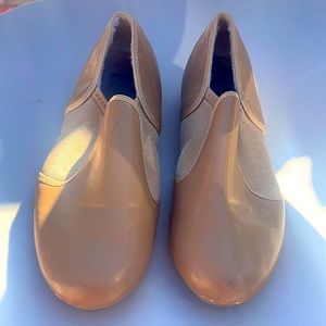 Revolution dancewear tap shoes size 1 1/2